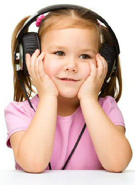 photo of girl wearing headphones, image 4